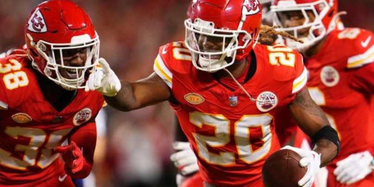 Chiefs beat Broncos for fifth straight win