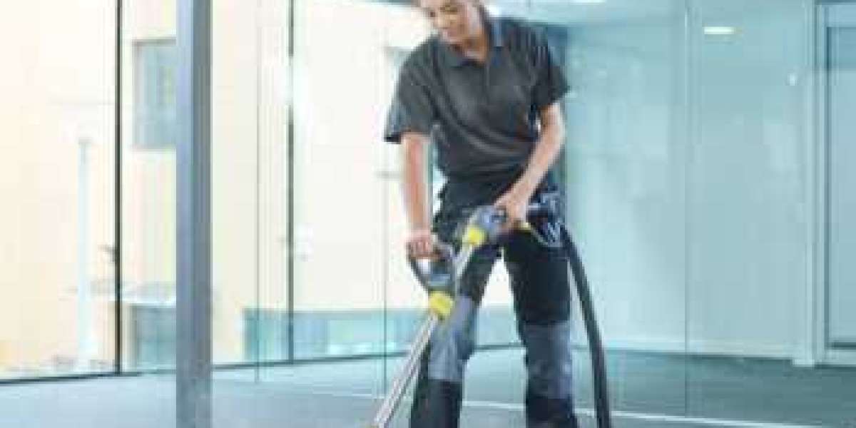 Enhance Home Comfort with Deep Carpet Cleaning